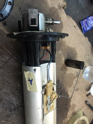 2003 GTI RFI Fuel Pump Filter Change (2).JPEG