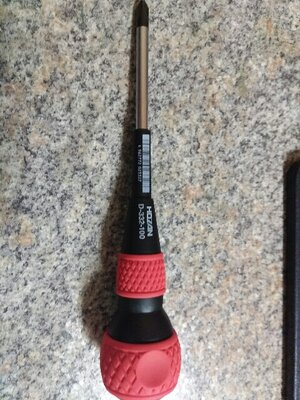 Carburetor Screw Driver Hozan D-332-100 JIS +2 Ball Grip Screwdriver $8.jpg